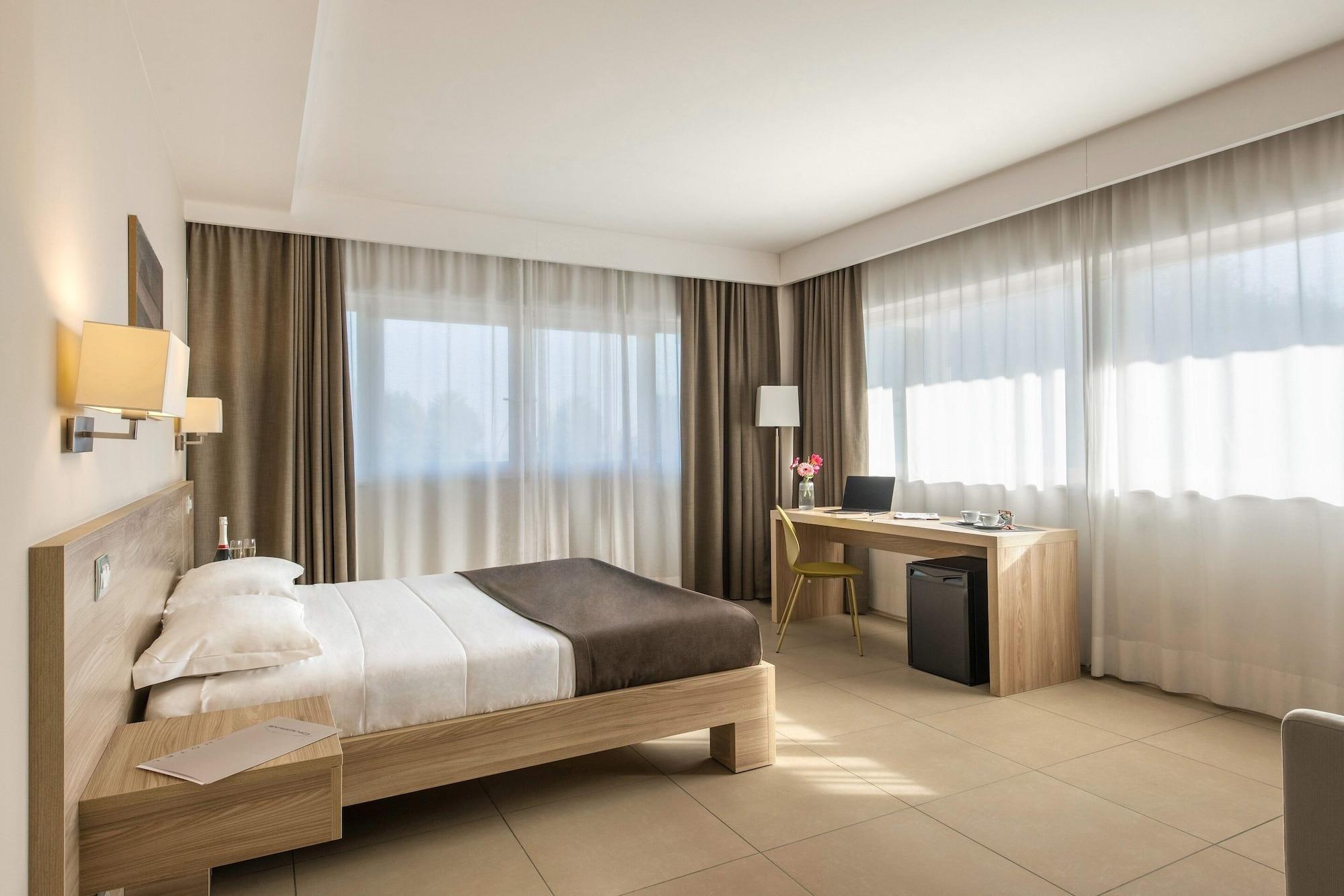 Hotel Dimorae Rooms And Suites - Apartments Civitanova Marche Exterior photo